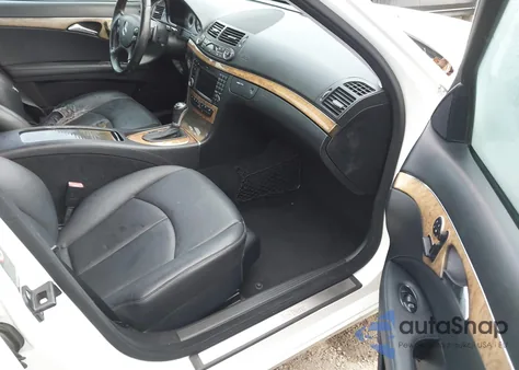 2009 Mercedes-Benz E 350 из США, поврежденный, VIN WDBUF56X29B388169